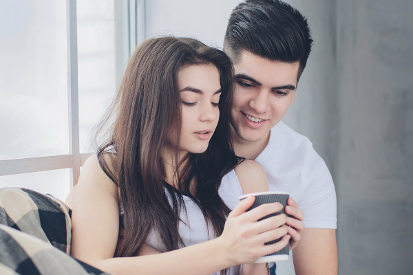 couple looking for threesome